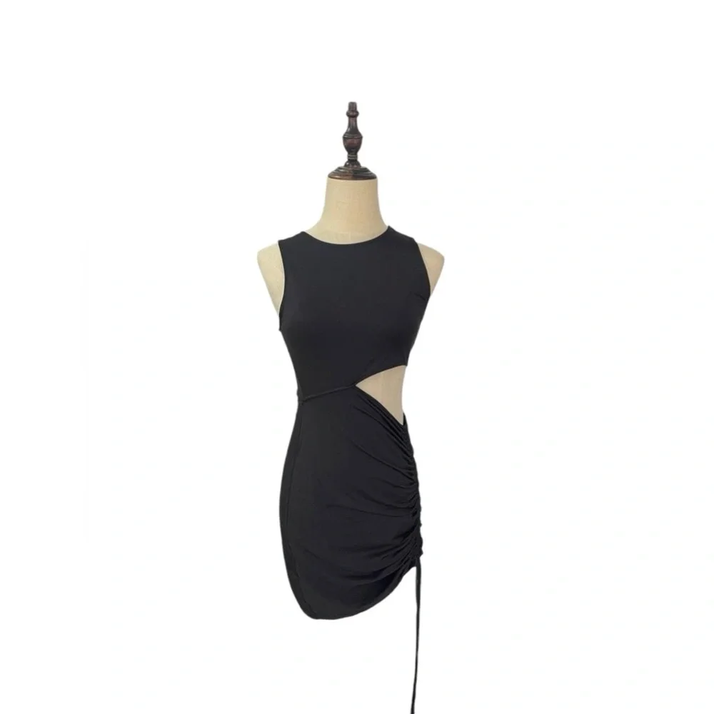 H&M Bodycon Ruched Mini Dress - Picture 2 of 9